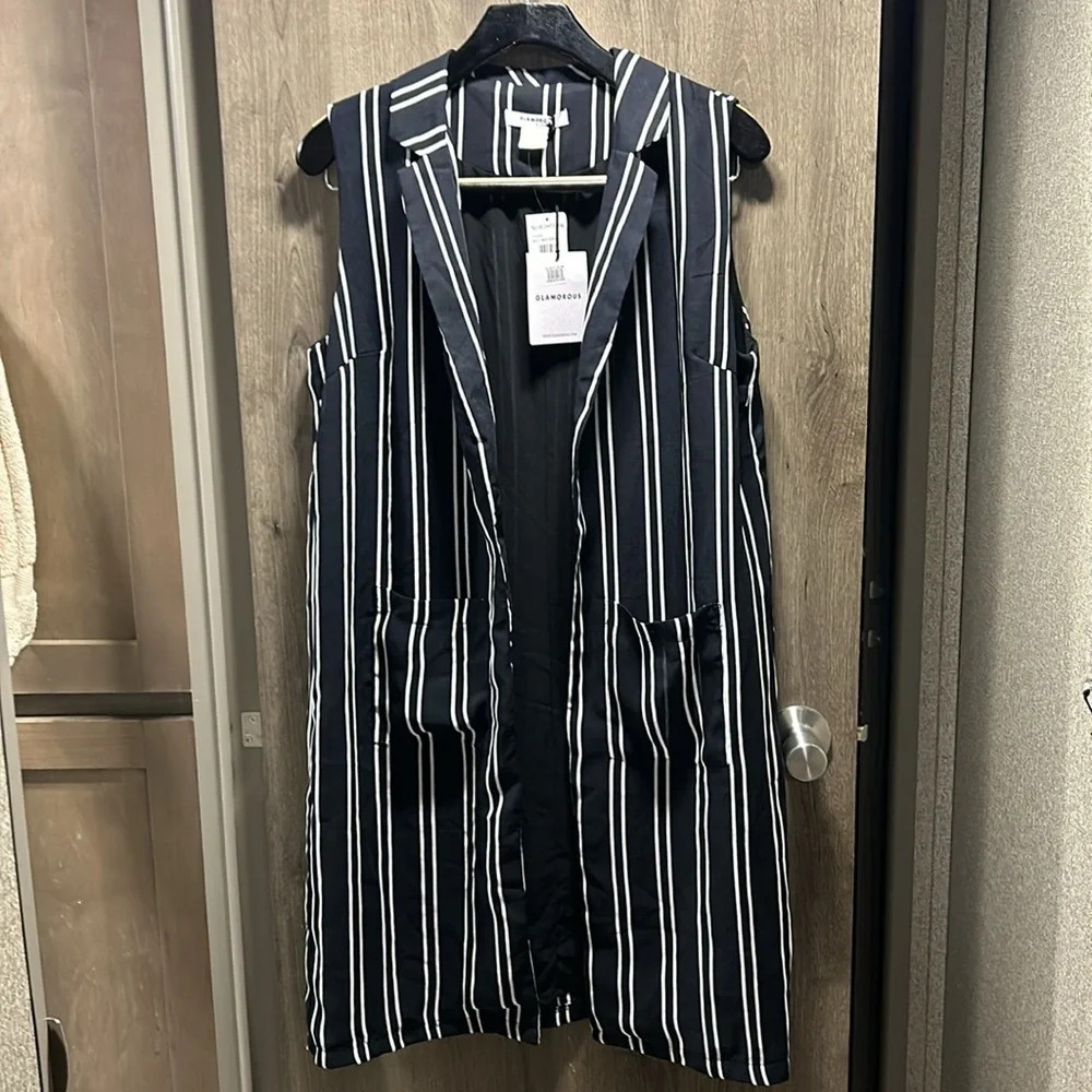 Glamorous Sleeveless Jacket Navy & White Striped SZ Large NWT - Picture 5 of 9